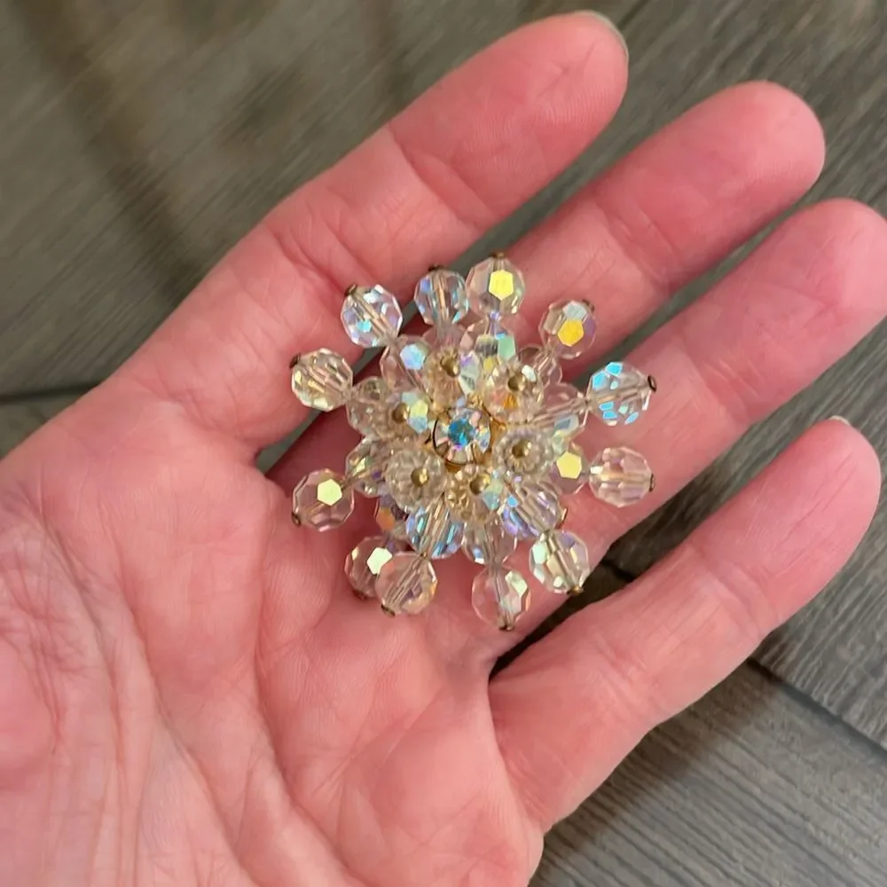 Vintage Aurora Borealis Crystal Bead Cluster Rhinestone Brooch Pin